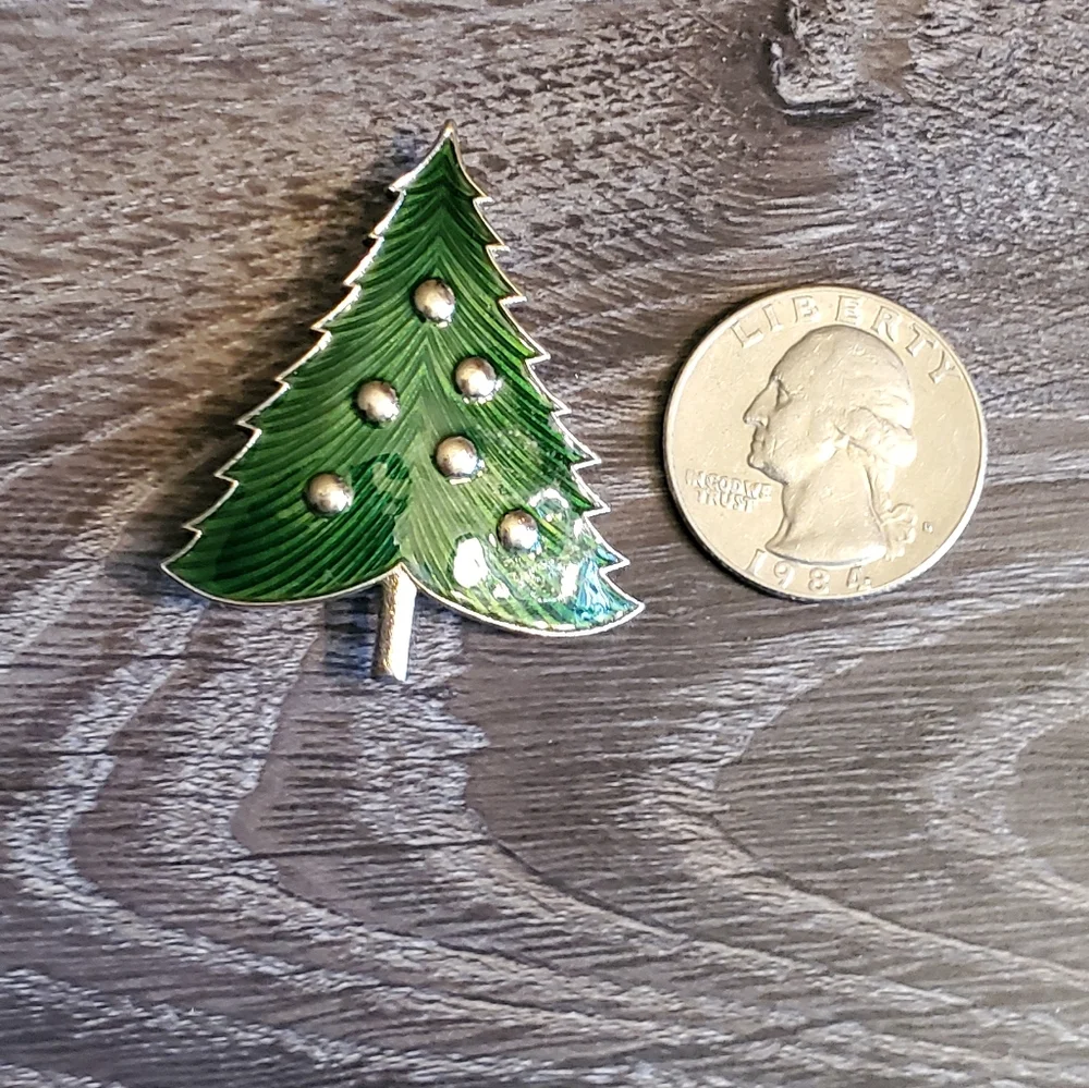 Vintage Green Tree Brooch Pin